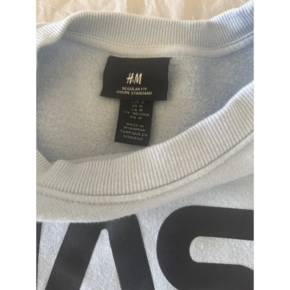 NASA Sweatshirt Men's Size Medium  H&M National Aeronautics Space Administration